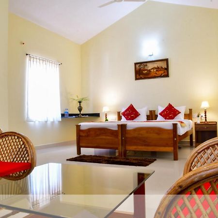 Cauvery Suites Madikeri Εξωτερικό φωτογραφία