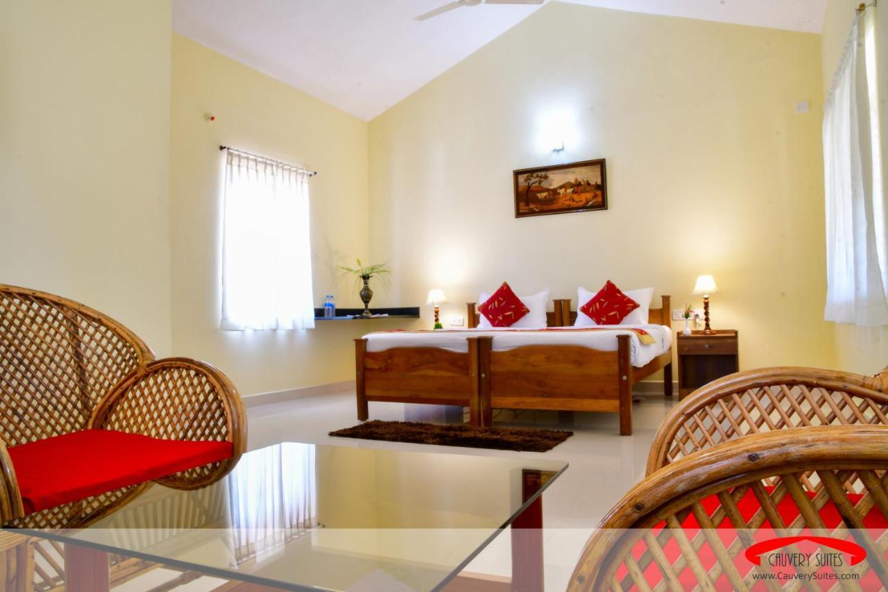 Cauvery Suites Madikeri Εξωτερικό φωτογραφία